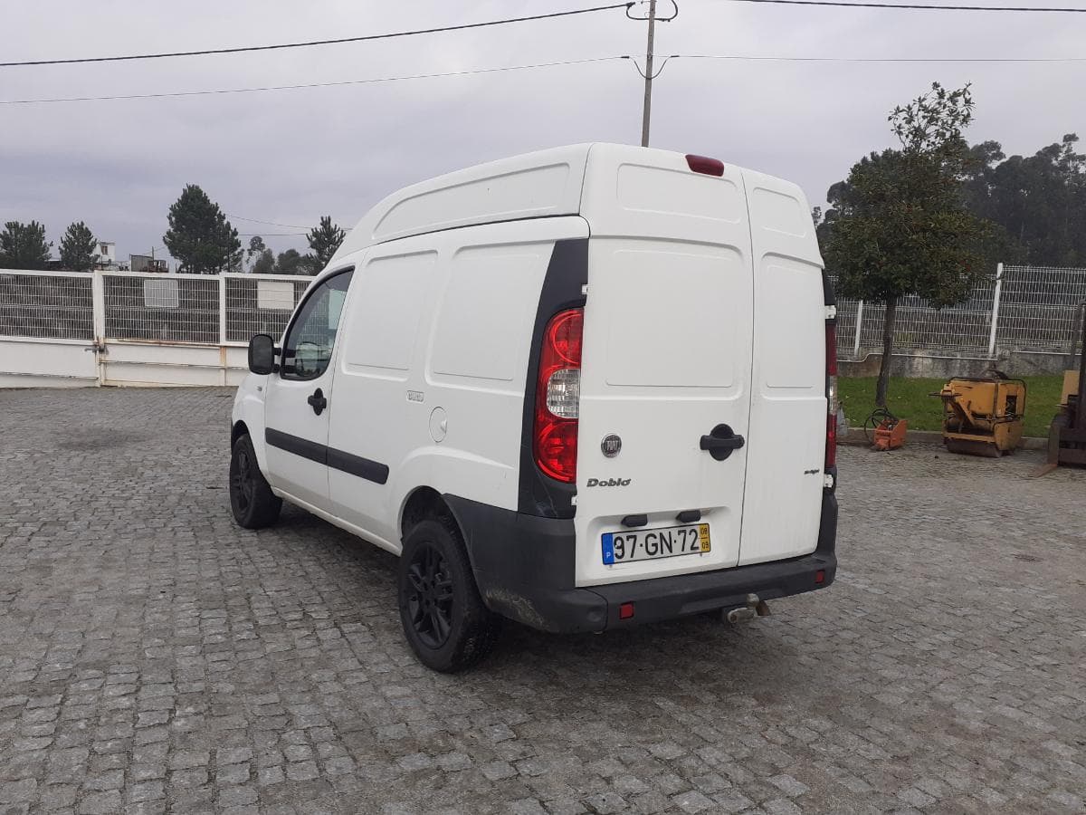 Fiat Doblo 1.9 JTD · Ano 2008 — imagen 6