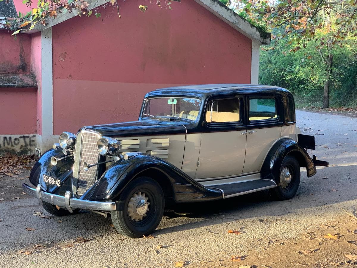 1934 Nash Ambassador