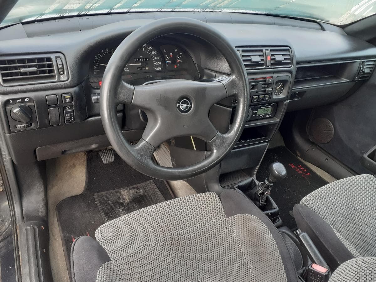 Opel Calibra 2.0I · Ano 1991 — imagem 17