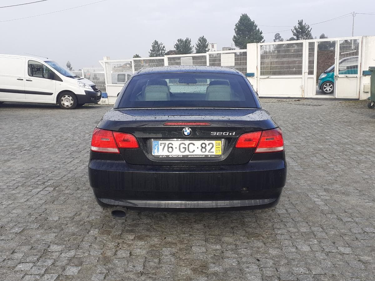 BMW 320D · Ano 2008 · Cabrio — imagem 4