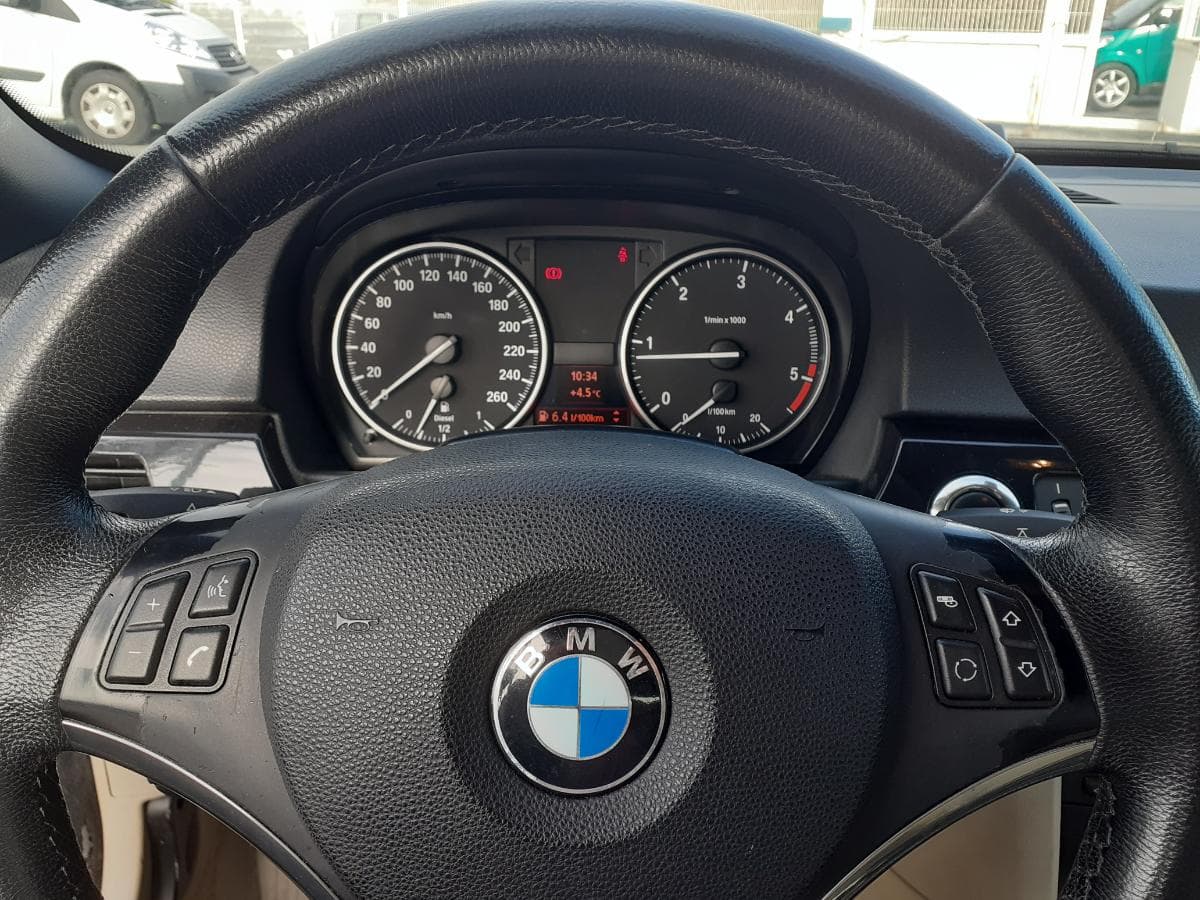 BMW 320D · Ano 2008 · Cabrio — imagem 23