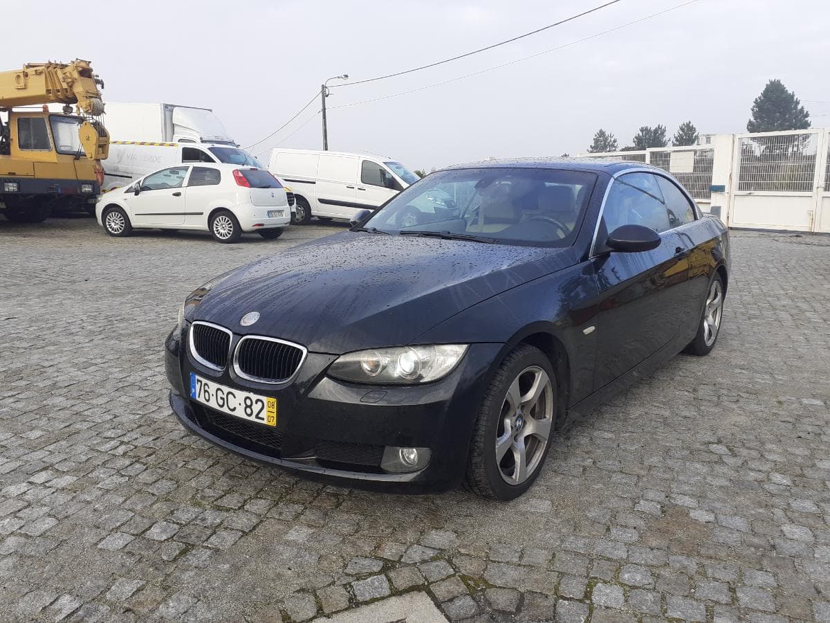 BMW 320D · Ano 2008 · Cabrio — imagem 1