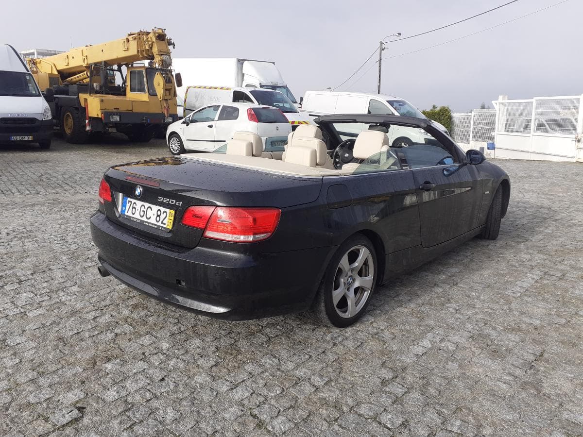 BMW 320D · Ano 2008 · Cabrio — imagem 8