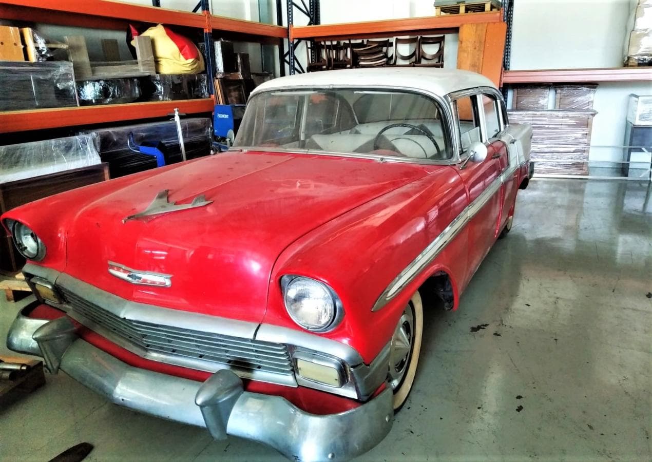 1956 Chevrolet Bel Air 4 Door Sedan — imagen 1