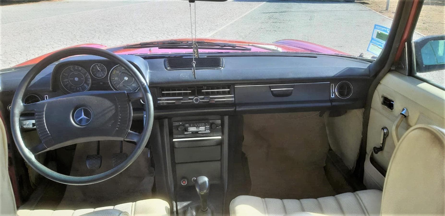 1974 Mercedes-Benz 200 D — imagen 9