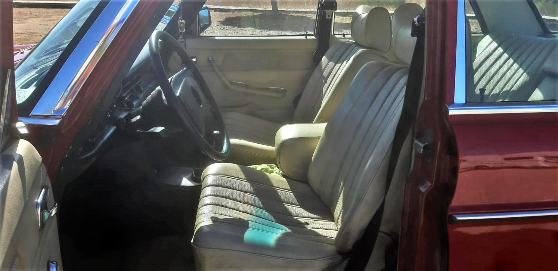 1974 Mercedes-Benz 200 D — imagen 10