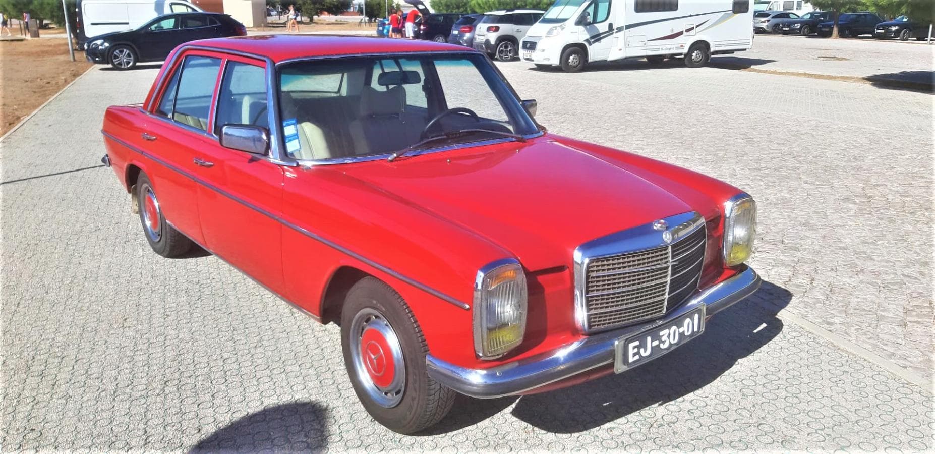 1974 Mercedes-Benz 200 D — imagen 1