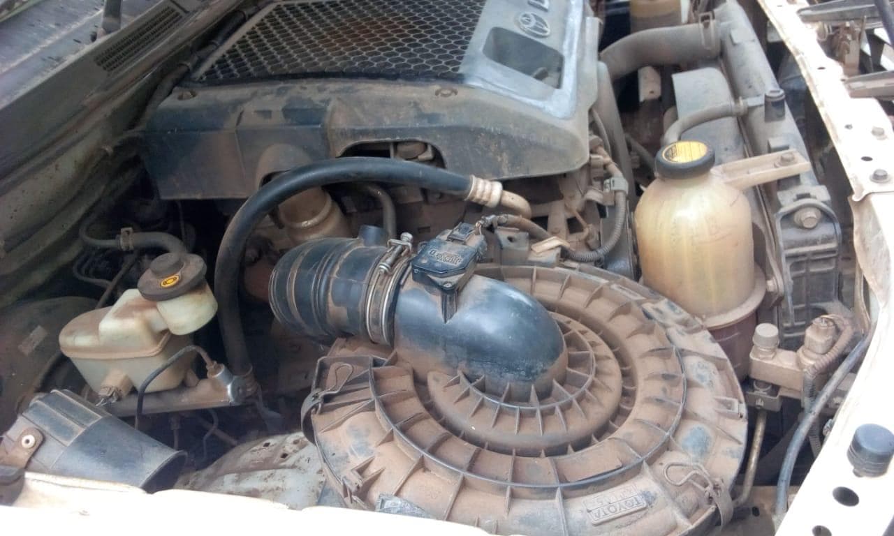 Toyota Hilux  · — imagem 10
