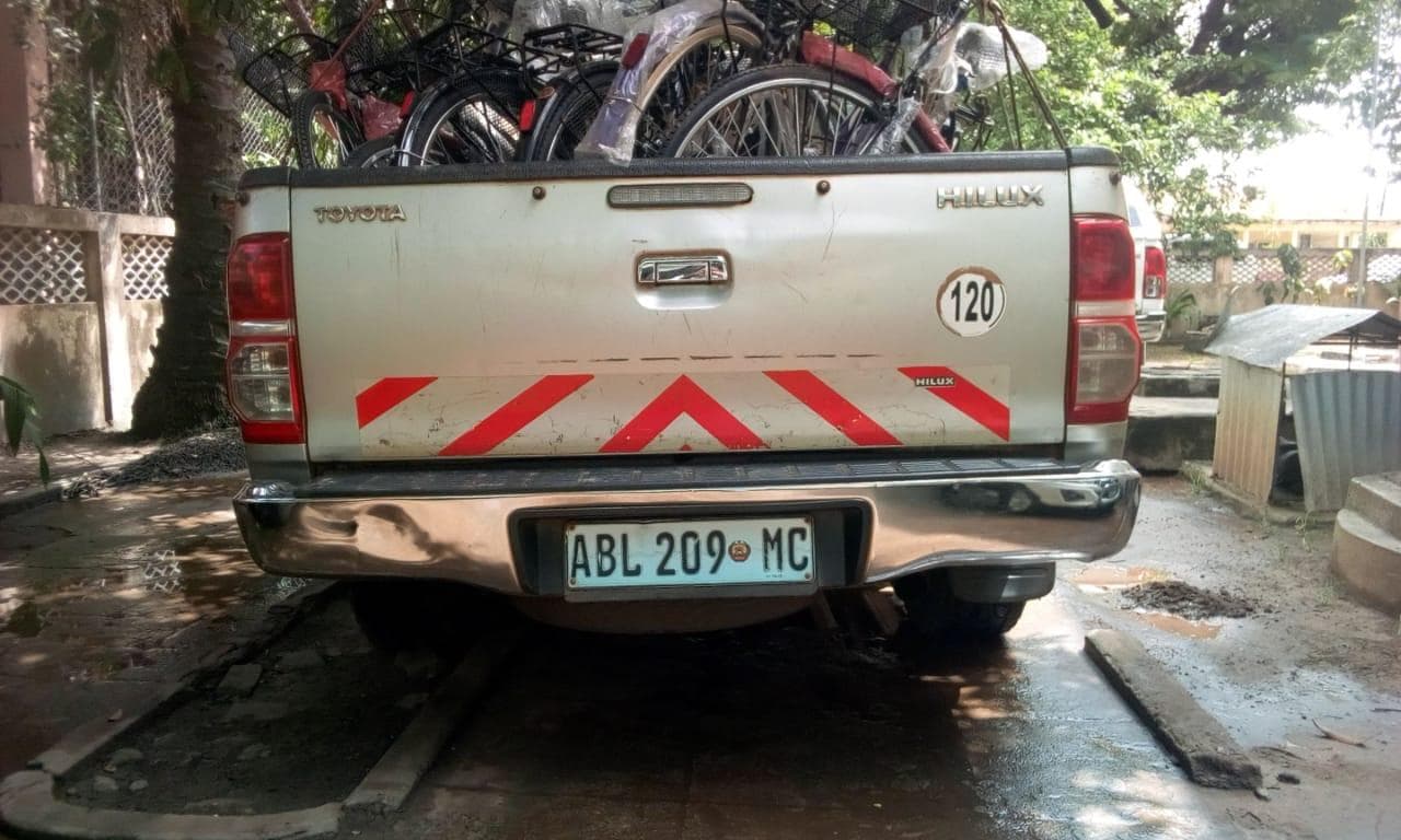 Toyota Hilux · — imagem 8