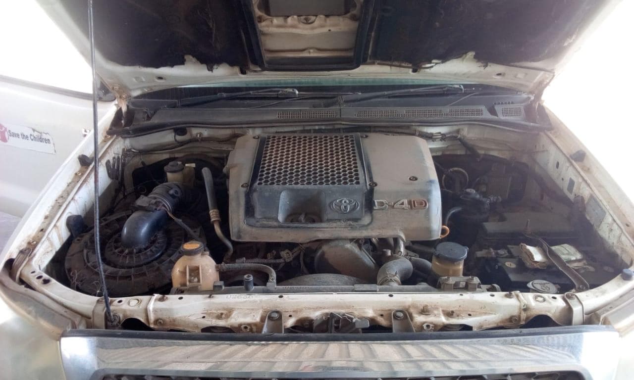 Toyota Hilux  · — imagem 4