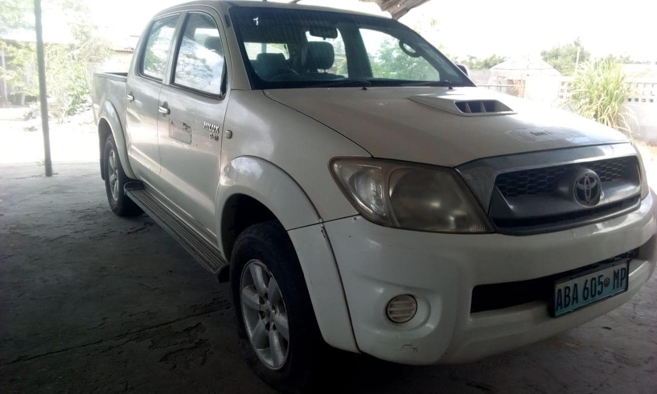 Toyota Hilux  · — imagem 22