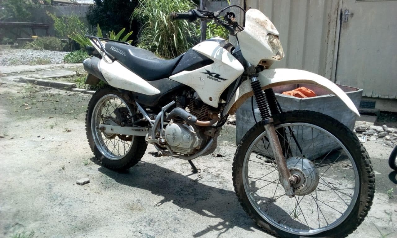 Honda XL125 ·