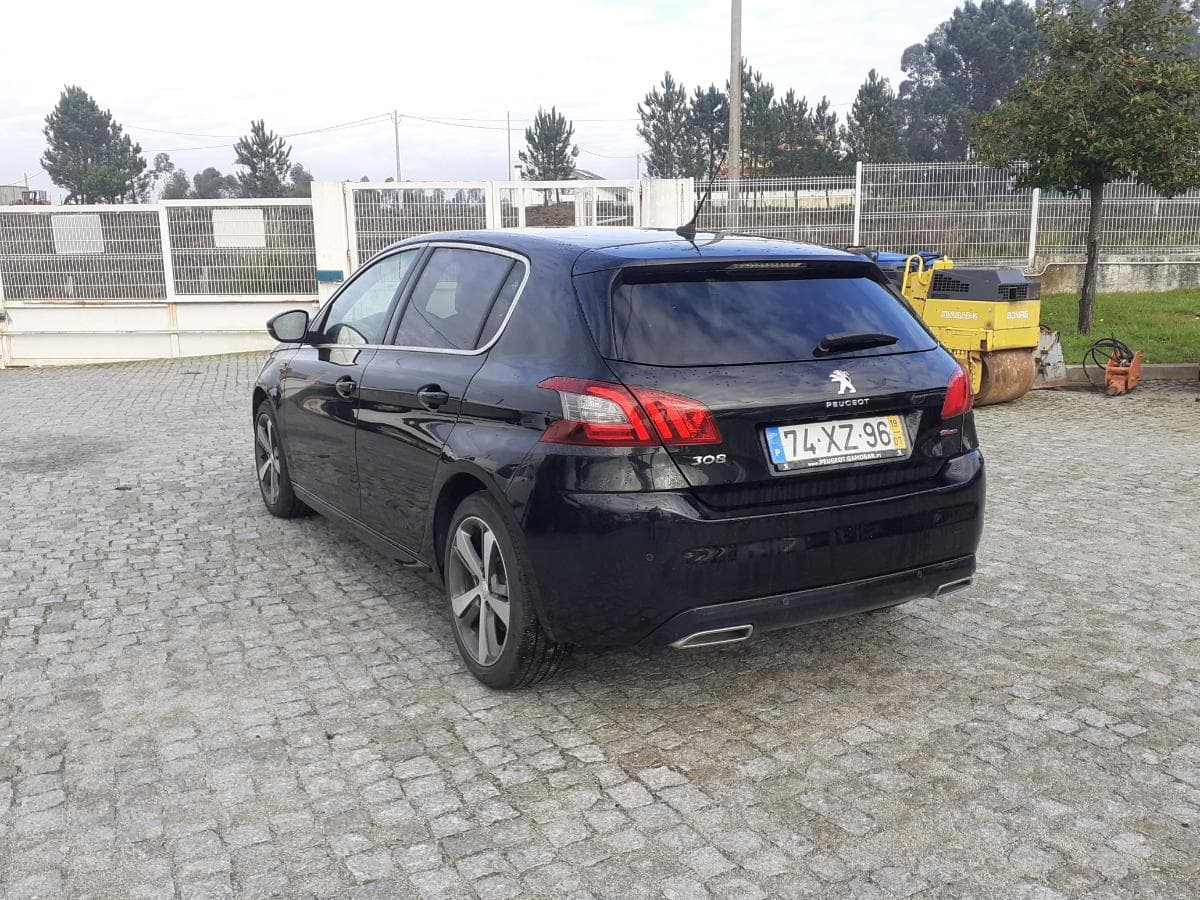 Peugeot 308 1.5 HDI · Ano 2019 — imagen 4