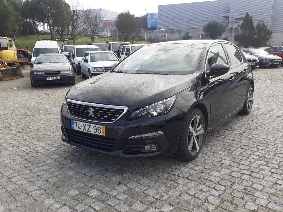 Peugeot 308 1.5 HDI · Ano 2019 — imagen 3