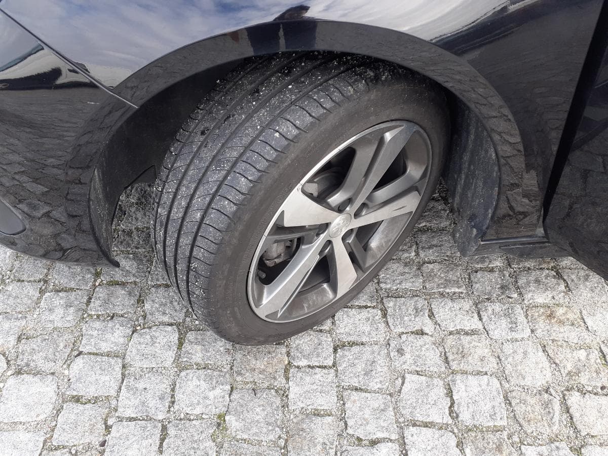Peugeot 308 1.5 HDI · Ano 2019 — imagen 25