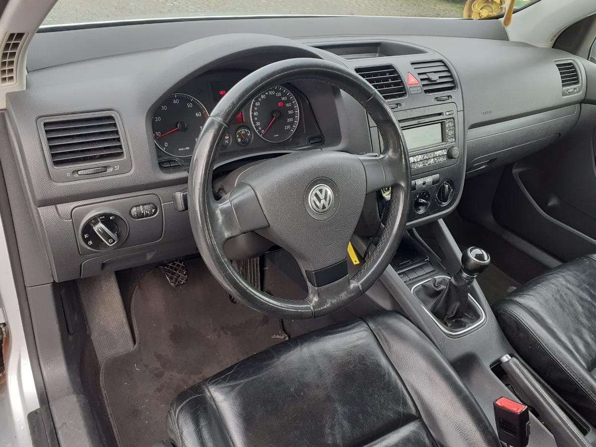 Volkswagen Golf 1.4 · Ano 2003 — imagem 13