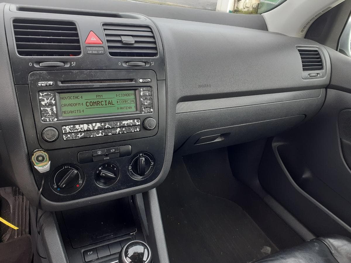 Volkswagen Golf 1.4 · Ano 2003 — imagem 14