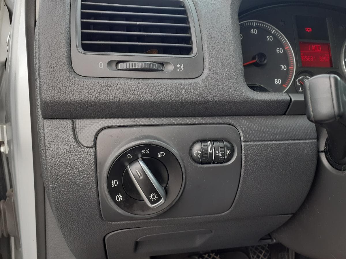 Volkswagen Golf 1.4 · Ano 2003 — imagem 19