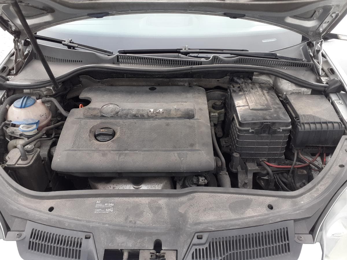 Volkswagen Golf 1.4 · Ano 2003 — imagem 8