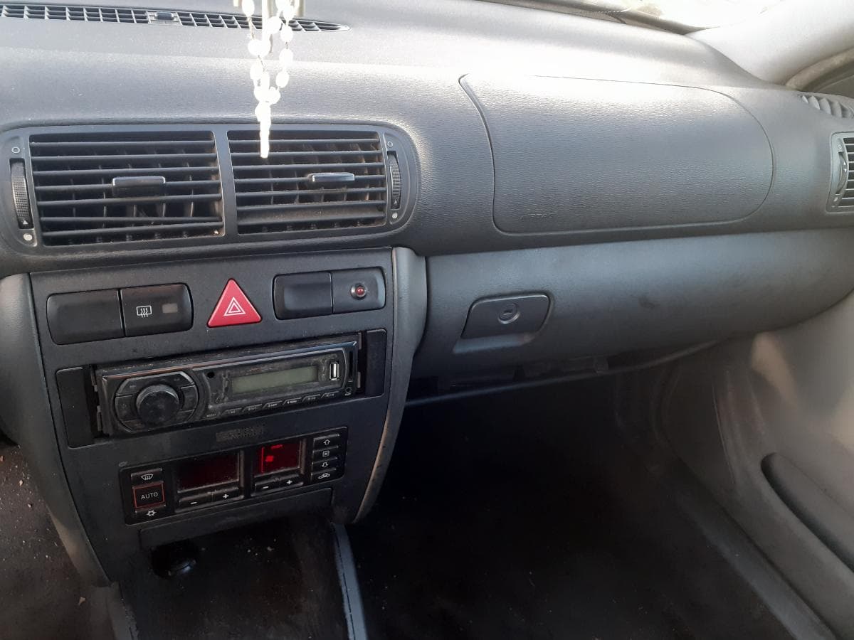 Audi A3 1.6 · Ano 1998 — imagem 22