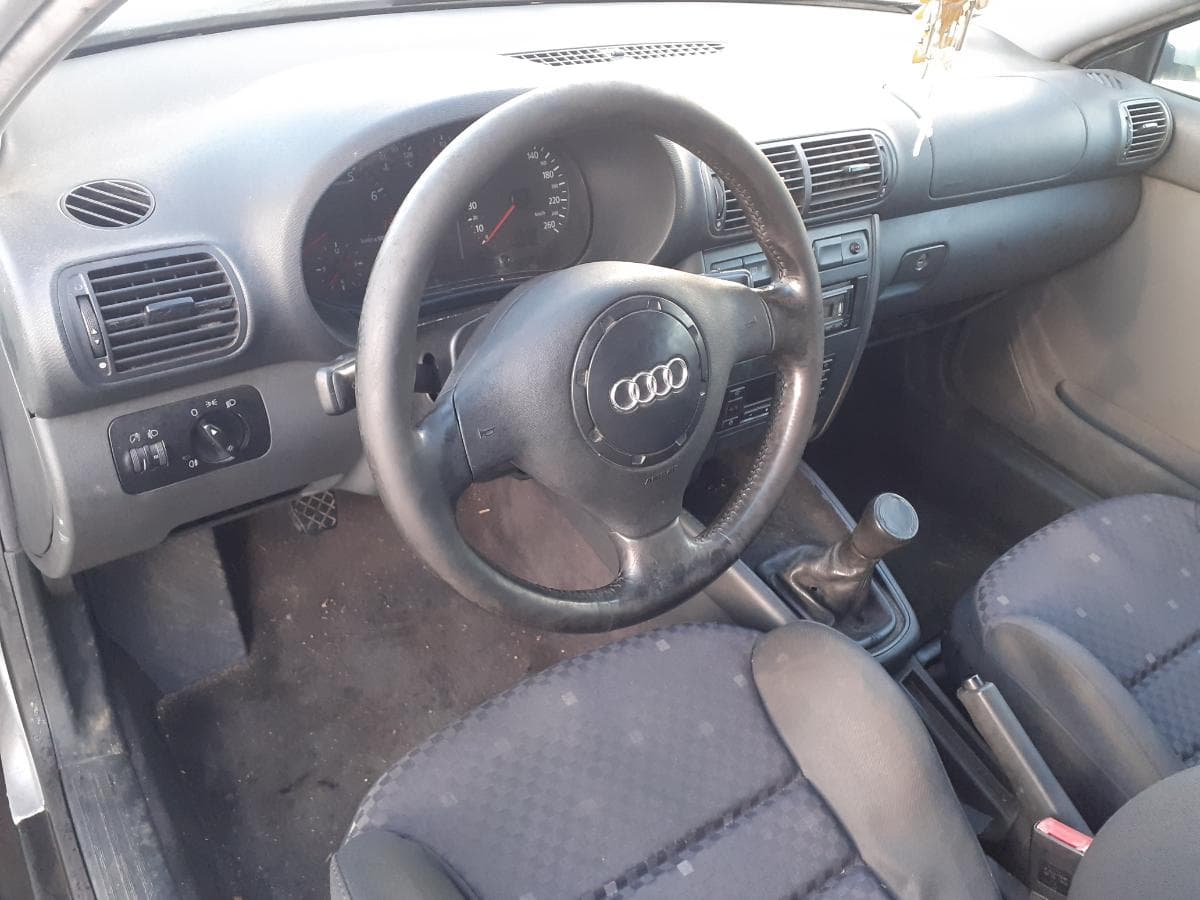 Audi A3 1.6 · Ano 1998 — imagem 20