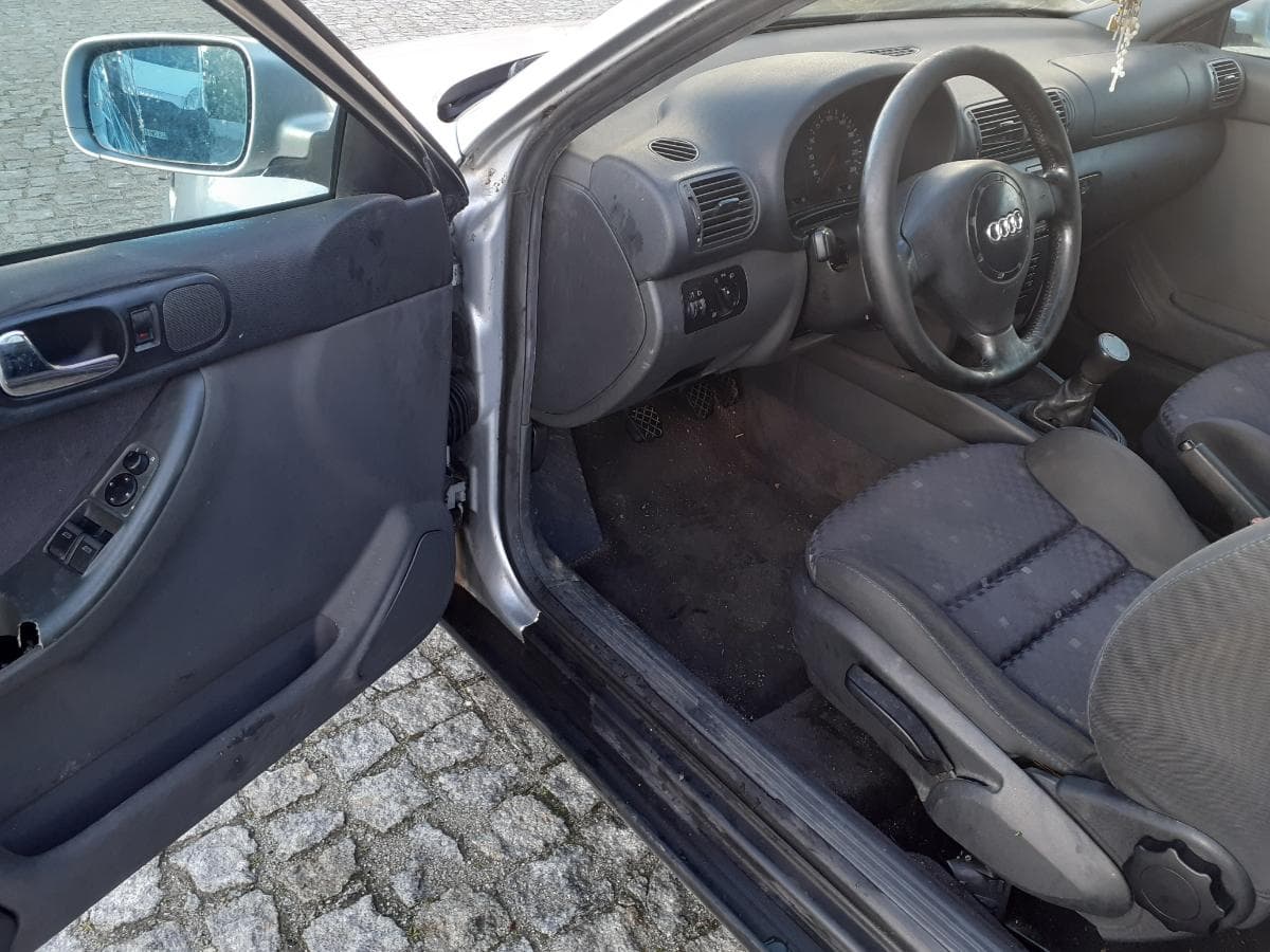 Audi A3 1.6 · Ano 1998 — imagem 17