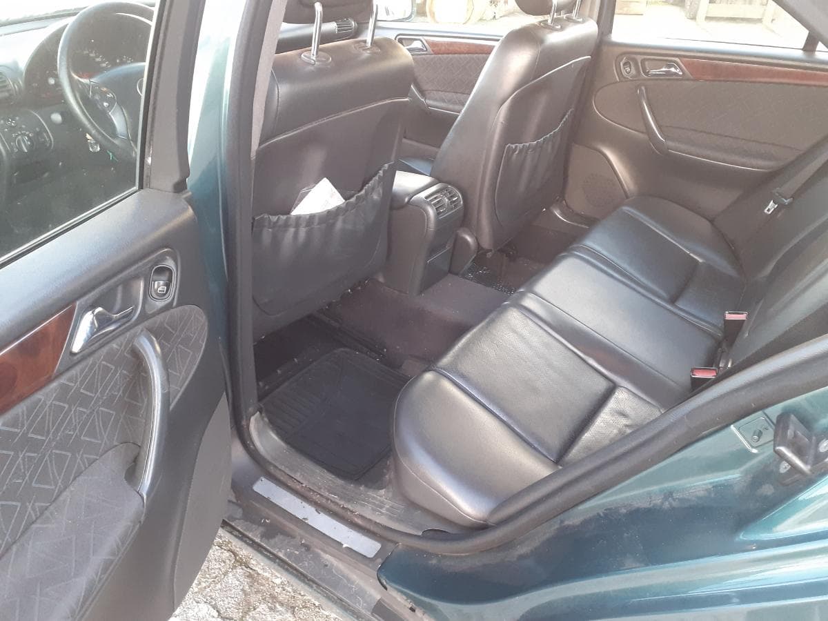 Mercedes-Benz C220 CDI · Ano 2000 — image 19