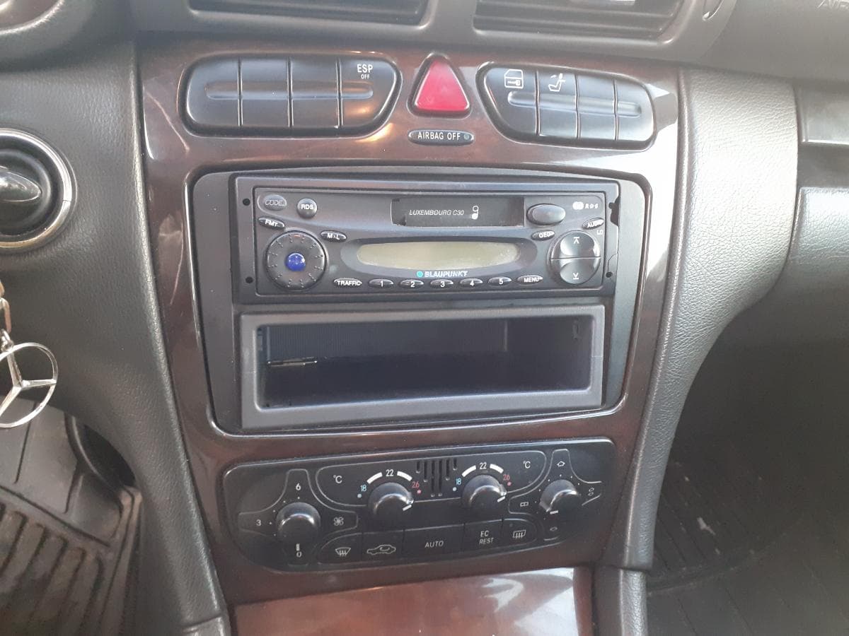 Mercedes-Benz C220 CDI · Ano 2000 — image 20