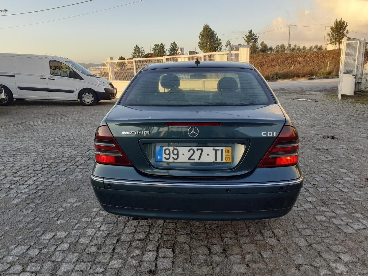 Mercedes-Benz C220 CDI · Ano 2000 — image 5