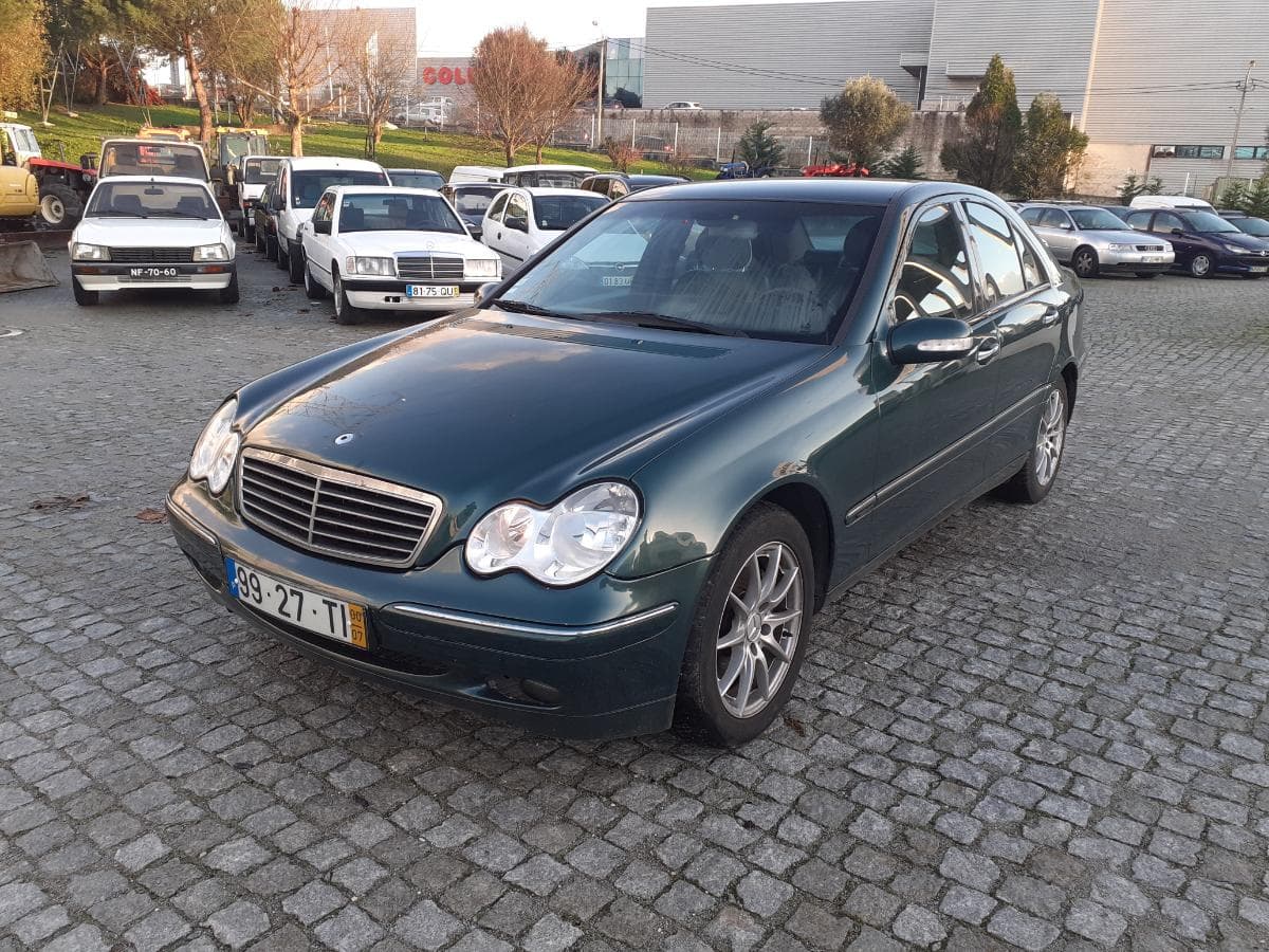Mercedes-Benz C220 CDI · Ano 2000 — image 3