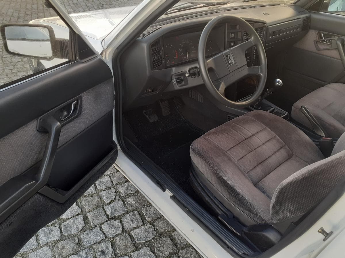 Peugeot 505 GTD Turbo · Ano 1983 — image 11