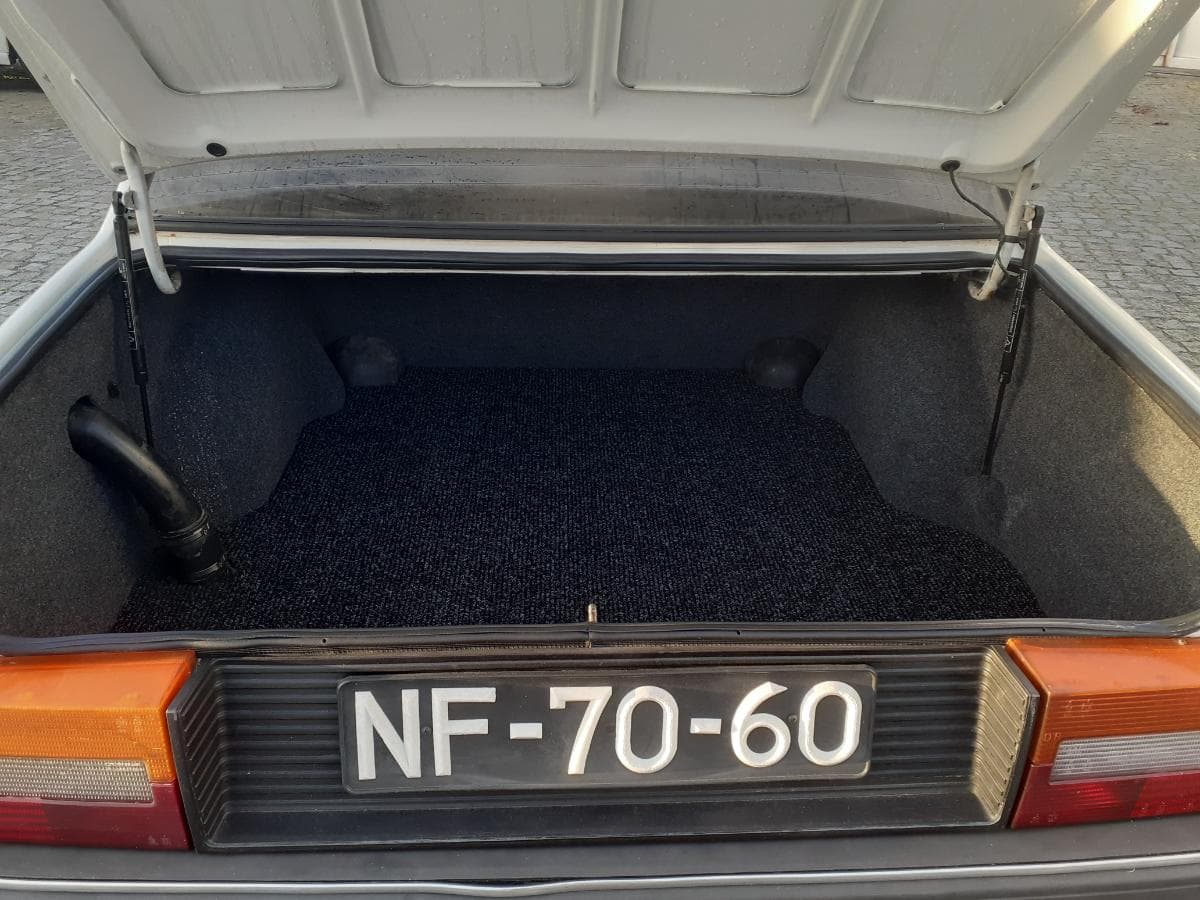 Peugeot 505 GTD Turbo · Ano 1983 — image 10
