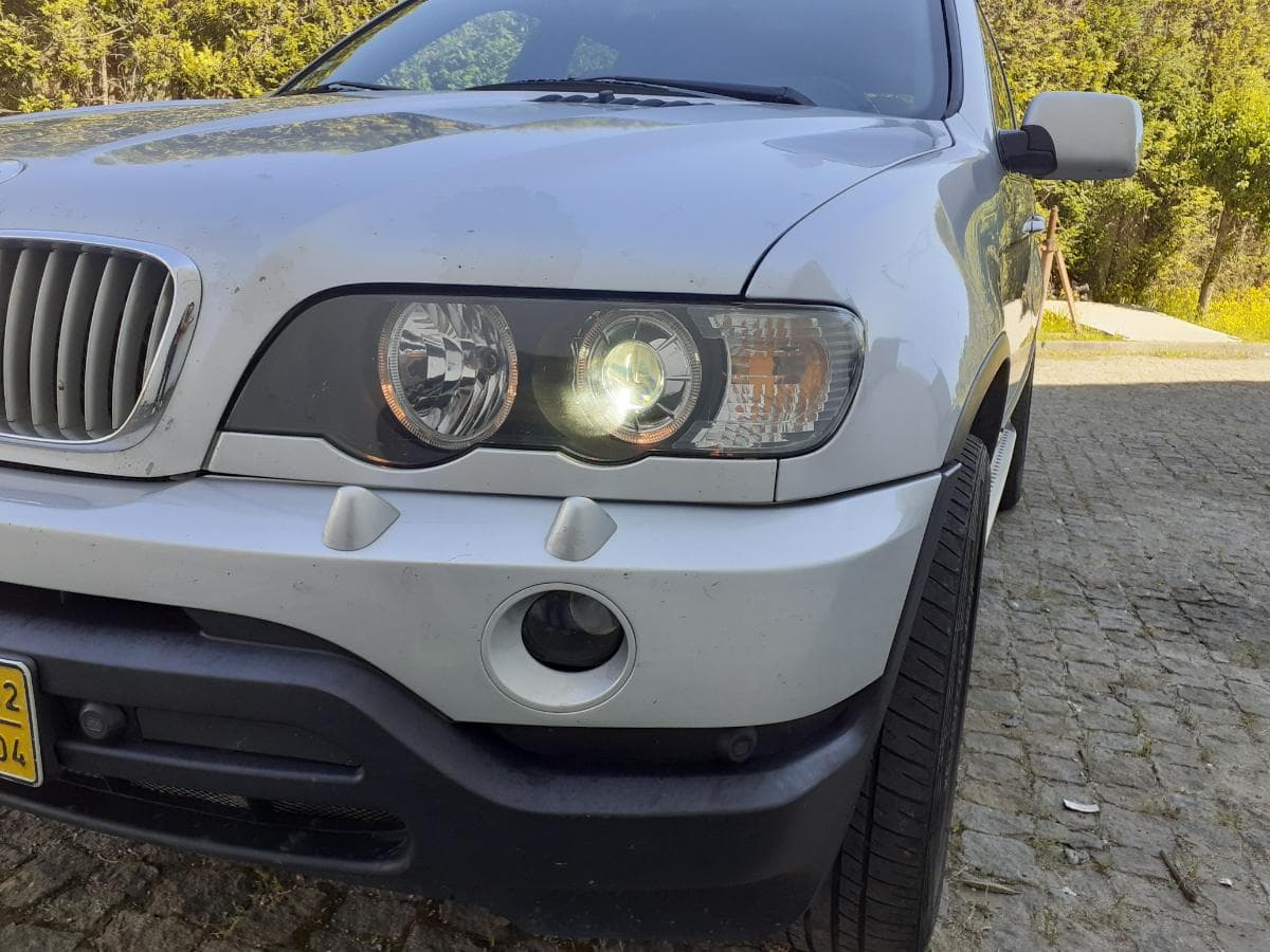 BMW X5 3.0D · Ano 2002 — imagem 7