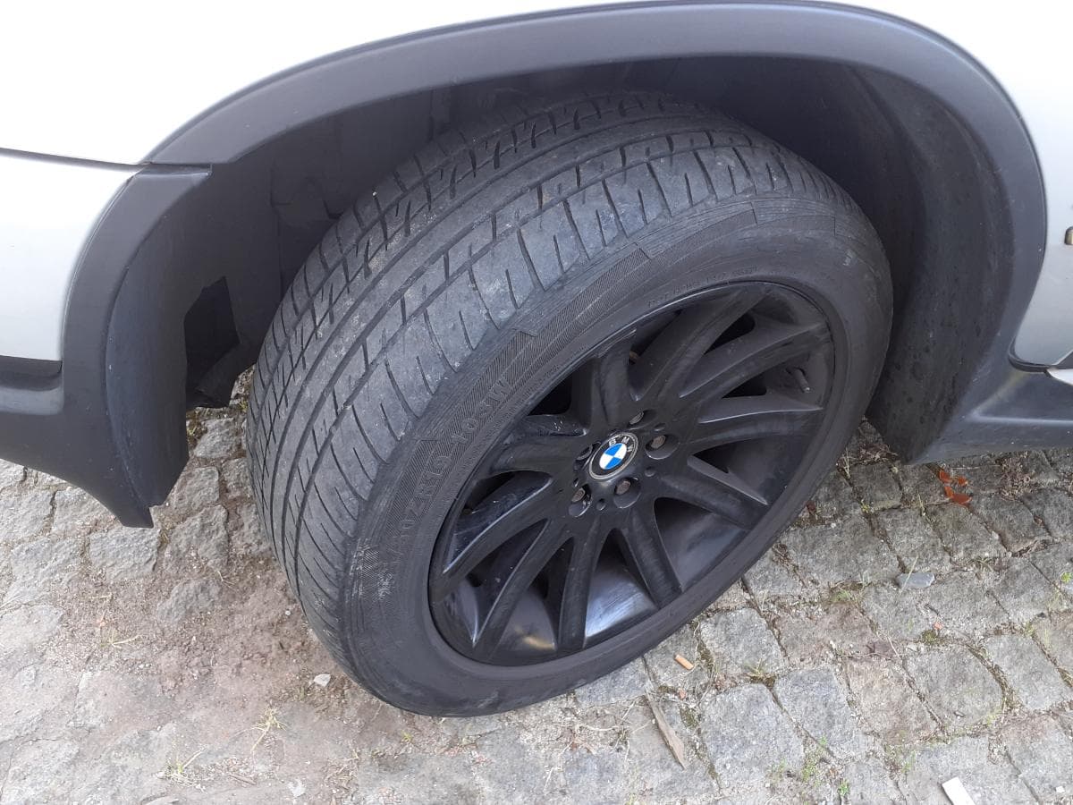 BMW X5 3.0D · Ano 2002 — imagem 13
