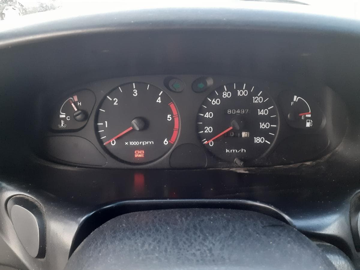 Hyundai H1 2.4 TD · Ano 2000 — imagen 21