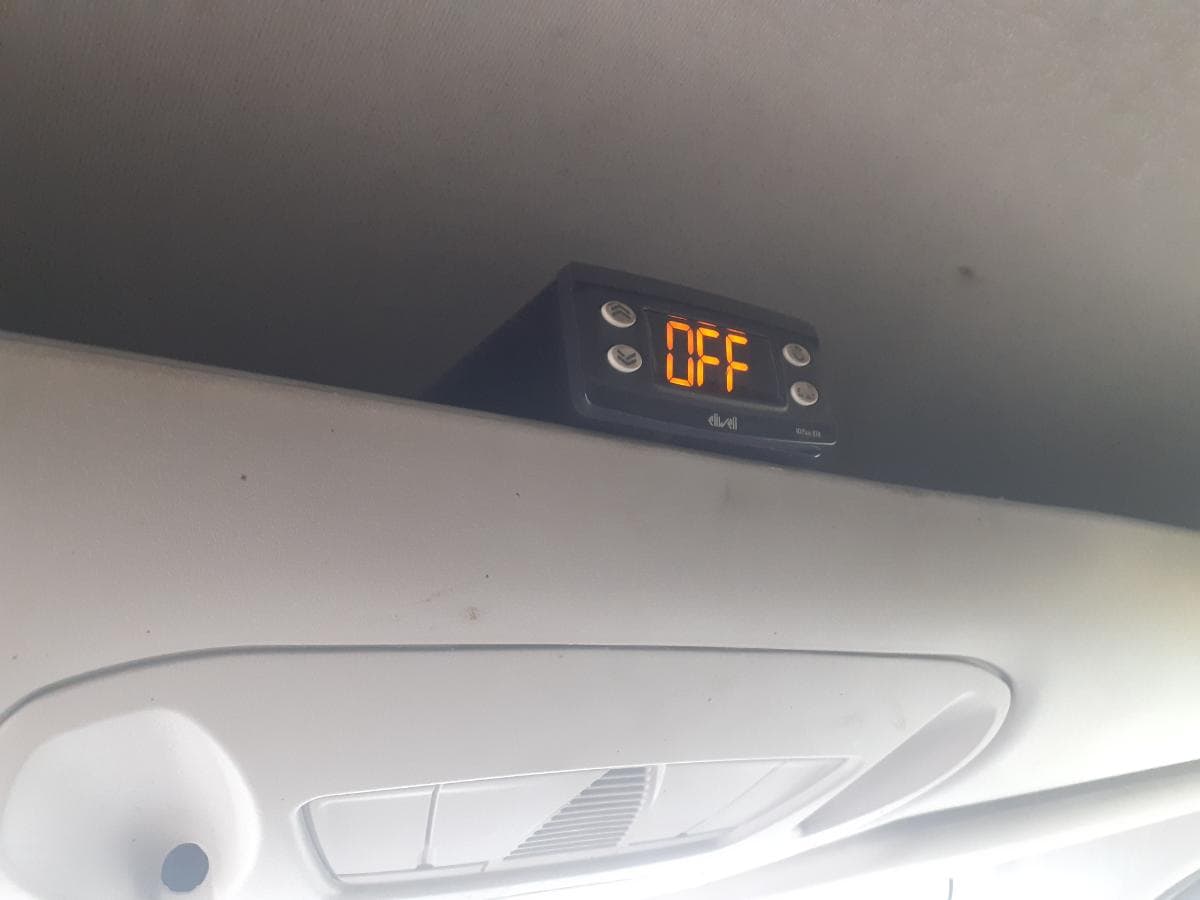 Ford Transit Connect · Ano 2014 · 3 Lugares · Caixa Frio — imagem 17