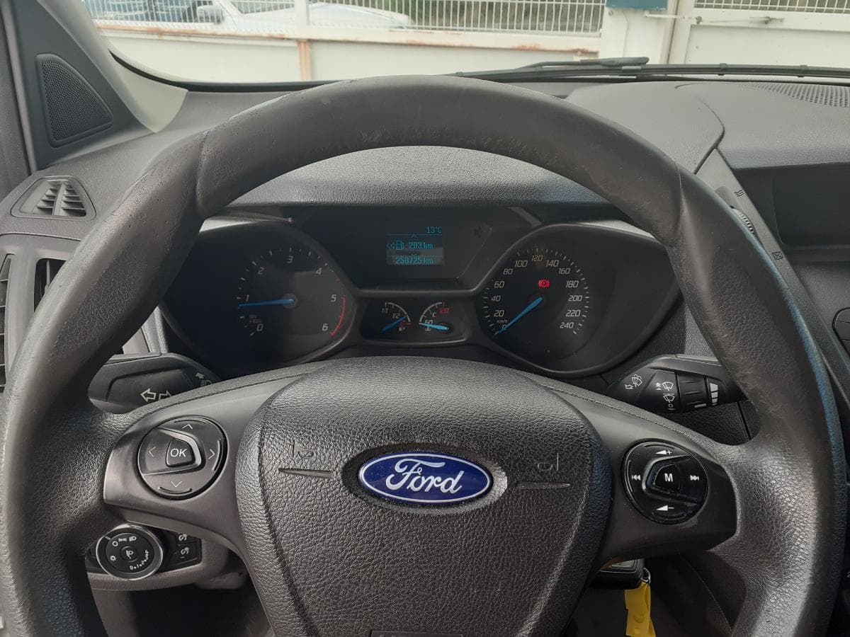 Ford Transit Connect · Ano 2014 · 3 Lugares · Caixa Frio — imagem 18