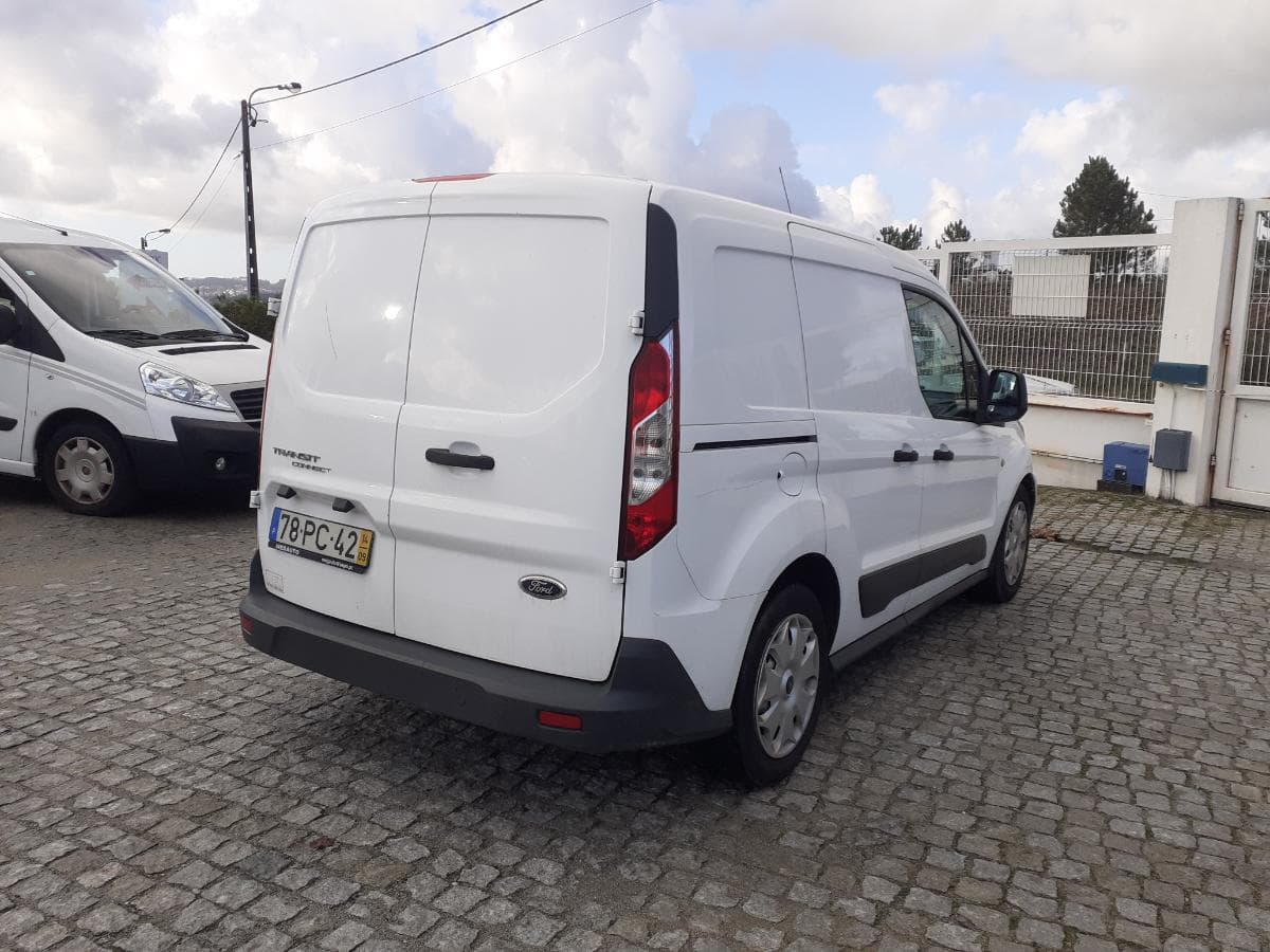 Ford Transit Connect · Ano 2014 · 3 Lugares · Caixa Frio — imagem 4