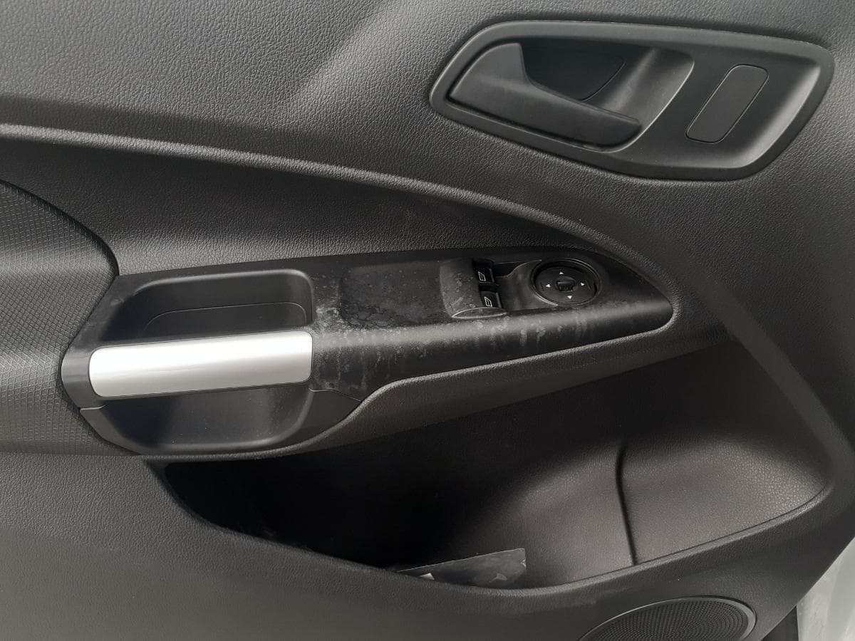 Ford Transit Connect · Ano 2014 · 3 Lugares · Caixa Frio — imagem 15