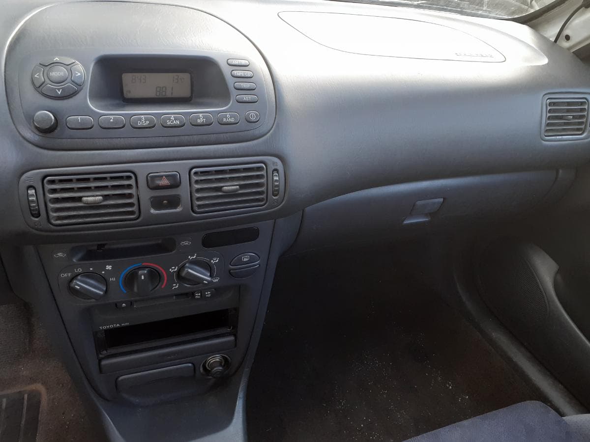 Toyota Corolla 2.0 · Ano 2002 — imagen 17