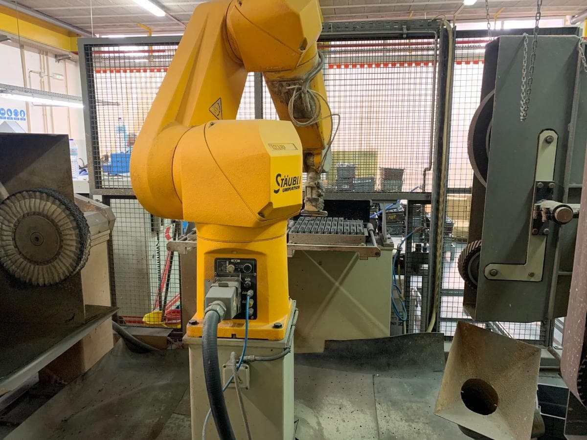 Robot Lixar e Polir — imagen 3