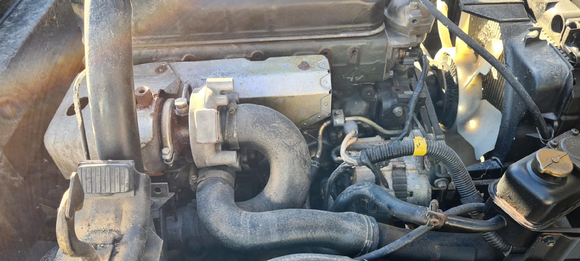 Reboque Mitsubishi Canter — imagen 10