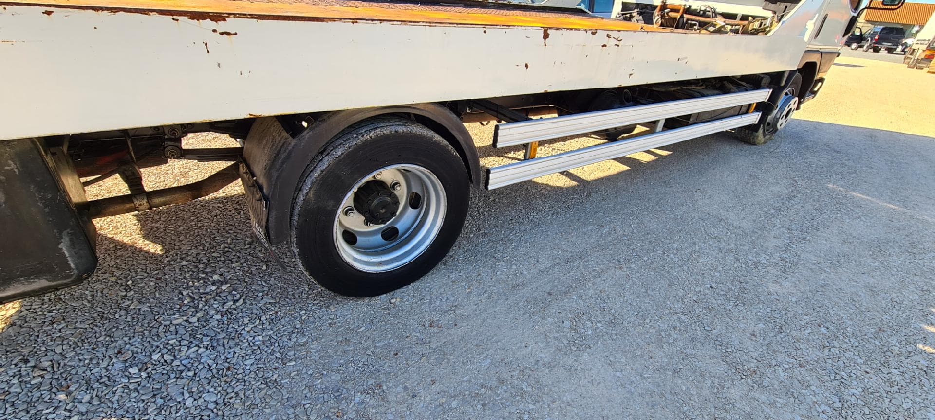 Reboque Mitsubishi Canter — imagen 25