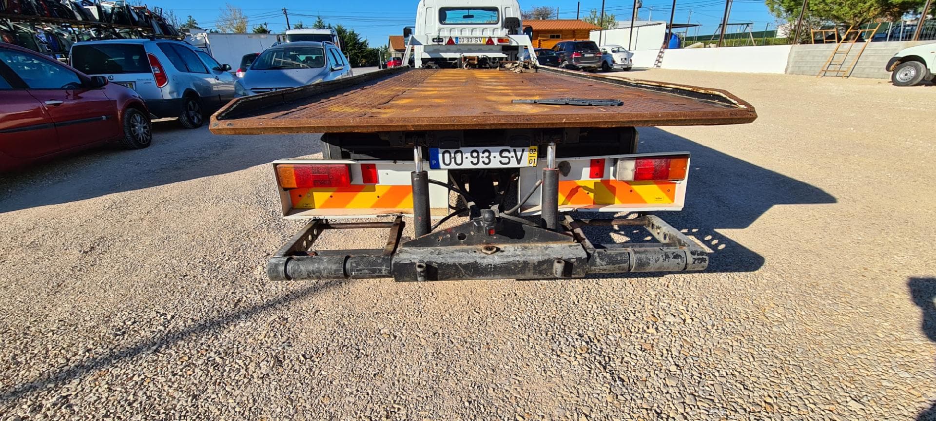 Reboque Mitsubishi Canter — imagen 4