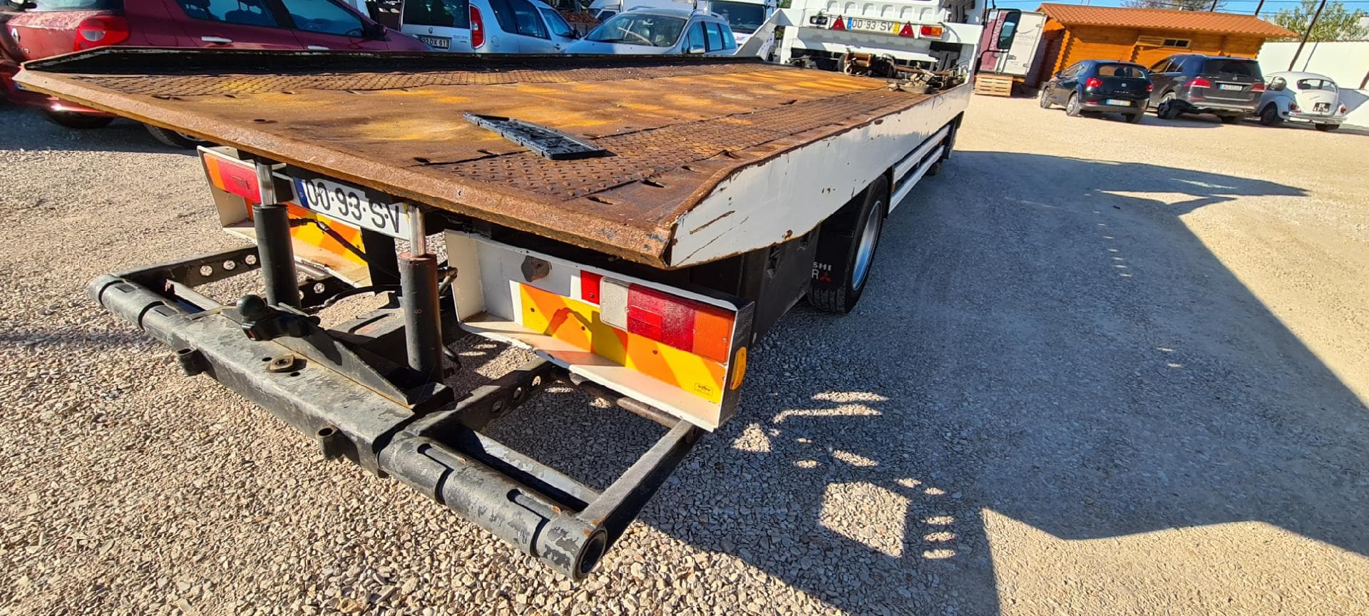 Reboque Mitsubishi Canter — imagen 24