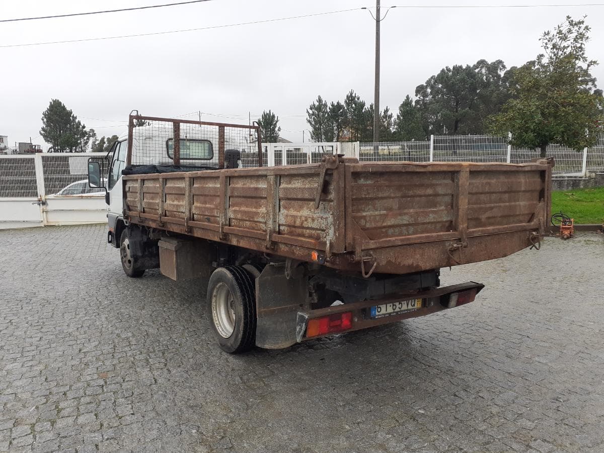 Mitsubishi Canter Tribasculante · Ano 2003 — imagen 7