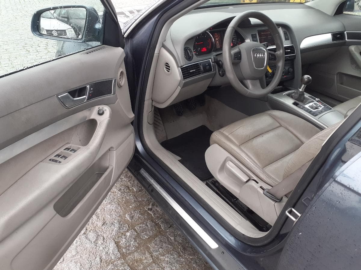 Audi A6 2.0 TDI · Ano 2007 — imagem 9