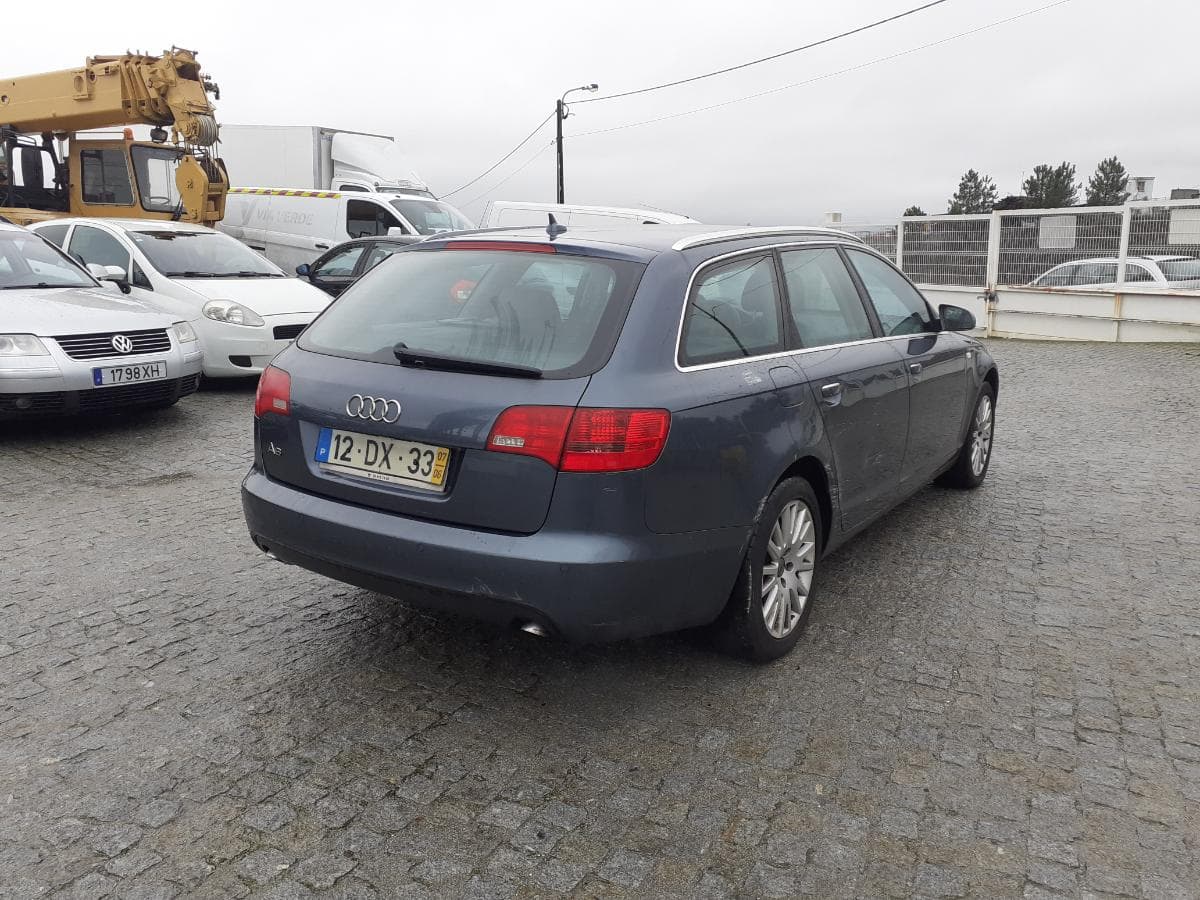 Audi A6 2.0 TDI · Ano 2007 — imagem 12
