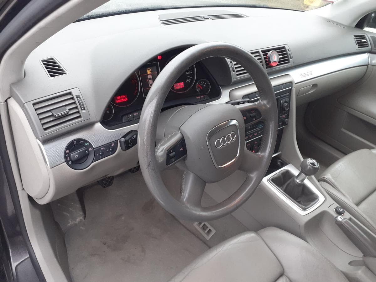 Audi A4 2.0 TDI · Ano 2007 — image 11