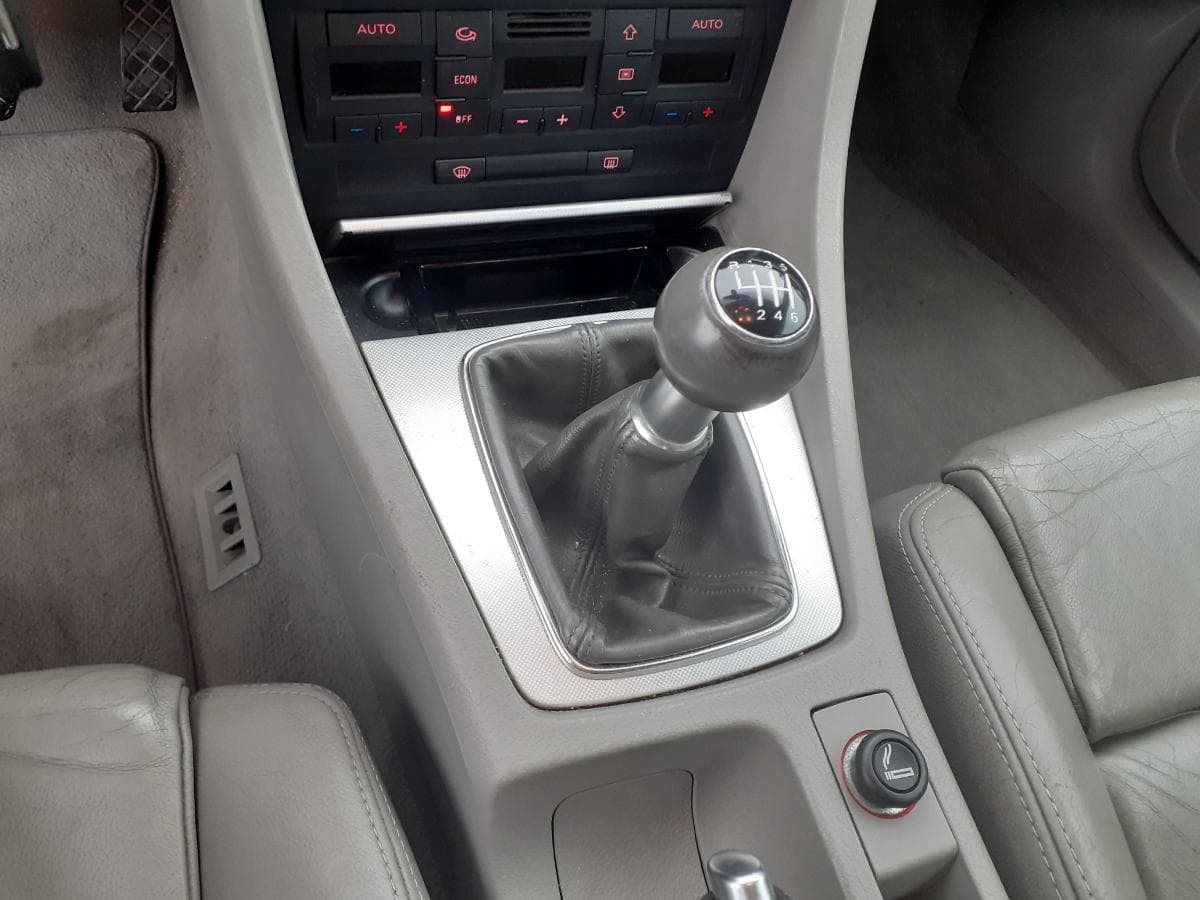 Audi A4 2.0 TDI · Ano 2007 — image 18